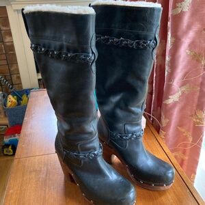 Rare UGG Savanna Knee High Leather Studded Boots
